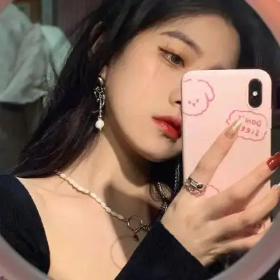 十大最火女生头像高清好看的头像女生最近超火图片