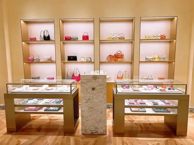 宝格丽包包展柜