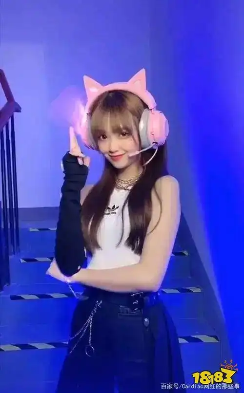 抖音苓妹妹真名叫什么女神颜值在线长相甜美