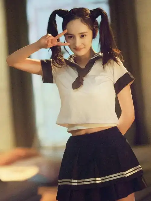 杨幂民国学生造型