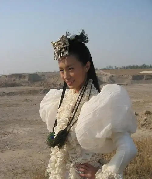 肖若水(《少年包青天3》中人物)_尚可名片