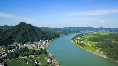 羞女山的文化休闲之旅