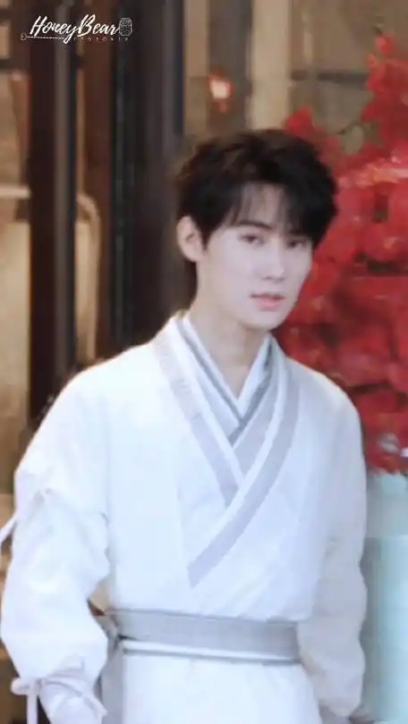 张真源古装扮相##奔跑吧##张真源奔跑吧