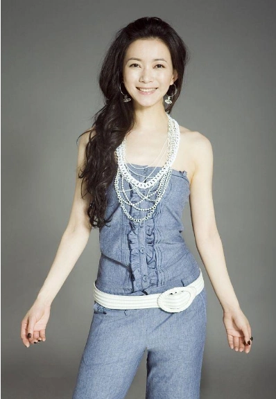 内地女演员刘敏生活照