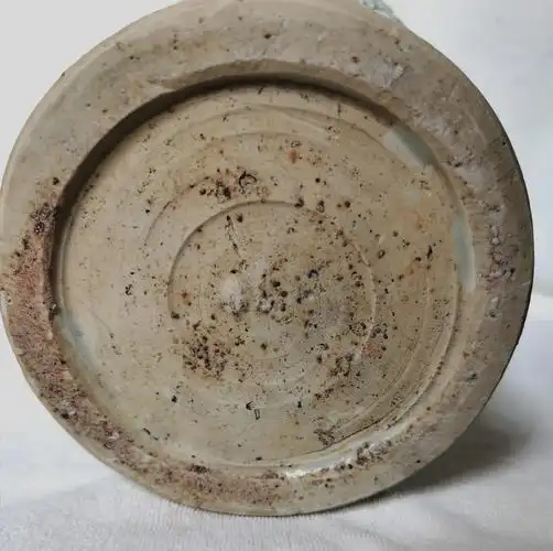 元代官窑卵白釉堆塑雕花梅瓶 , (羊虹)