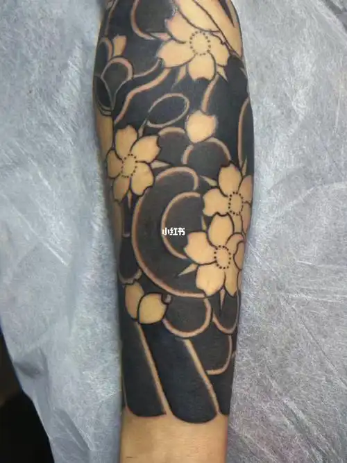 五百块的小臂_纹身_坂田(地铁站)攻略_摆烂纹身师_美妆_彩妆_彩妆其他