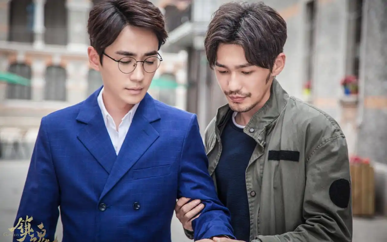 爆火全网帅气朱一龙壁纸你的镇魂男孩居老师