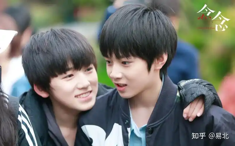 最近被宋亚轩和刘耀文圈粉了哈哈哈哈感觉笑起来好甜就是莫名的有一种