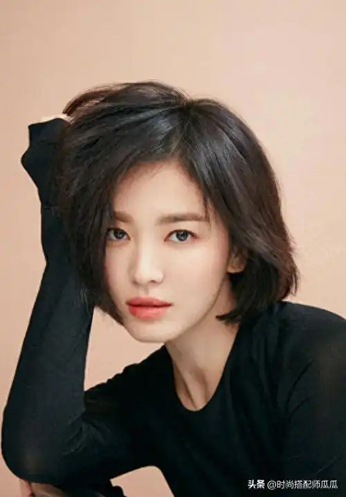 part三,齐耳短发与穿搭结合,让造型更加洋气干练大女人风,优选剪裁