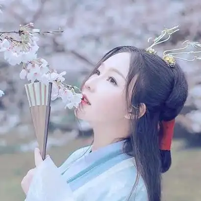 淡雅樱花带折扇女生头像唯美古风真人头像