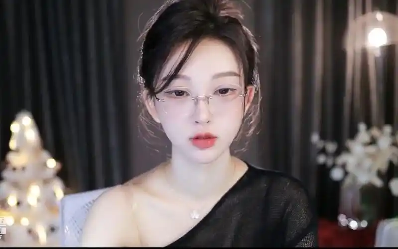 斗鱼 美女直播 光波震荡 南妹儿 id 968987 直播乱斗 2023-3-16-23-33