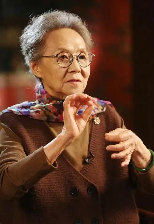 83岁吴彦姝老当益壮,与66岁奚美娟主演新片,两位艺术家近况如何|演员