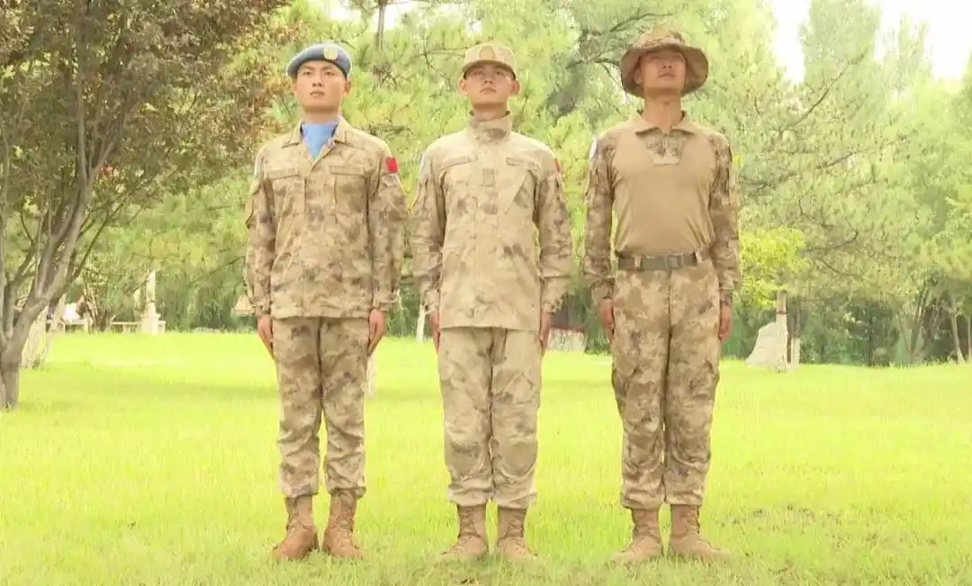 排座为你详解"星空迷彩"|立领|作战服|作战靴|头盔_网易订阅