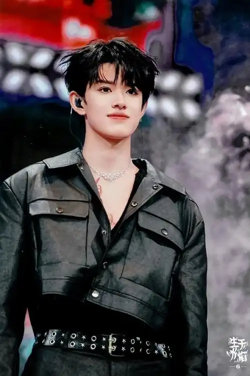 帅气又可爱每一张都是可以当壁纸的程度