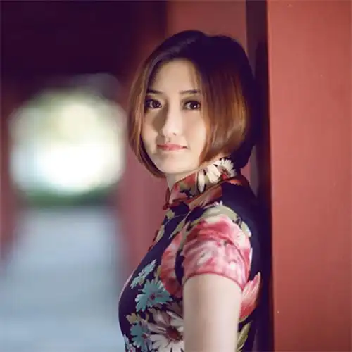 图云菲菲的歌曲殇雪欣赏风格细腻的格调你领略到了吗