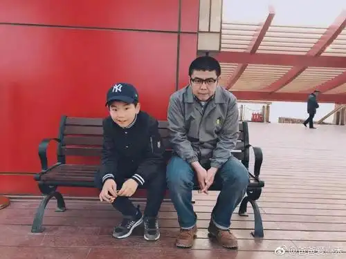 世界再险恶也挡不住爸爸爱喜禾一本书告诉你父亲是什么