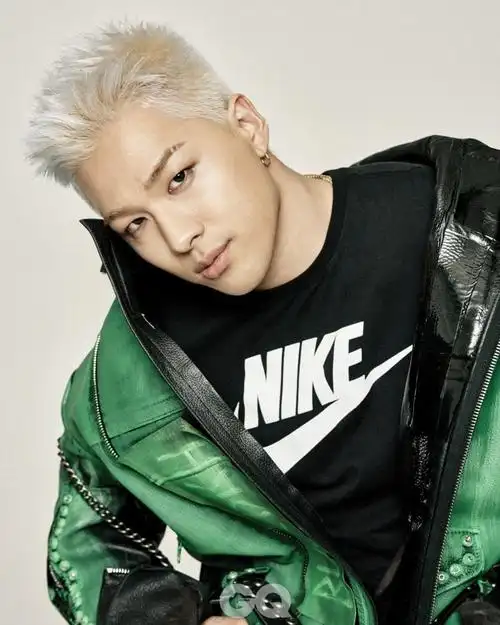 [bigbang][新闻]171128 360°无死角 太阳全新杂志画报公开