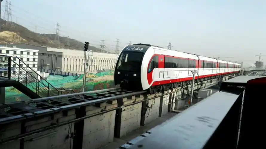 写美篇北京地铁s1线是一条新交通线路 既北京s1磁悬浮列车
