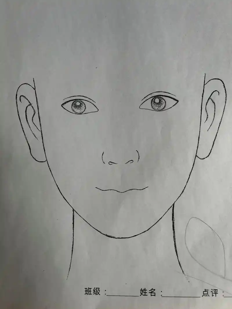 化妆素描——美人图 在学校学习化妆,素描的就最后一节课就是化美人图