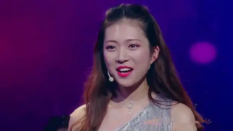 新相亲大会:女嘉宾颜值逆天,现场深情表白,甜翻全场!