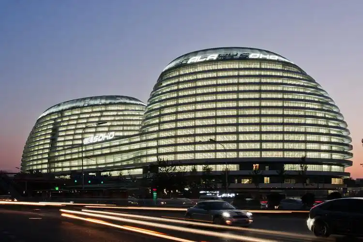 携程:逆向o2o,15年首设线下旅游体验店