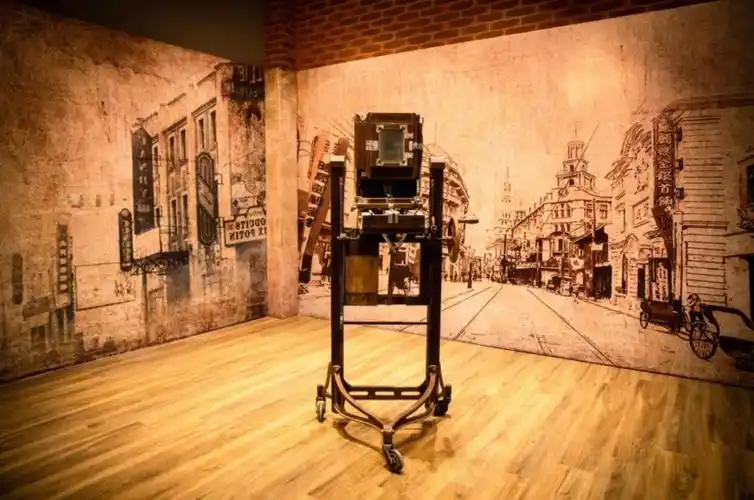 老照相馆的岁月之歌中留着青春的底片