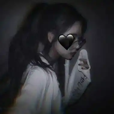 黑白女生头像高冷黑白女头像