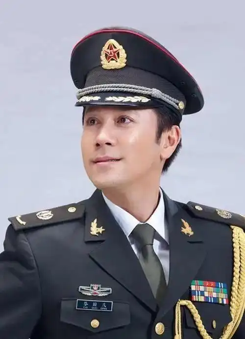 26位明星军衔大比拼,个个深藏不露,最高正军级待遇