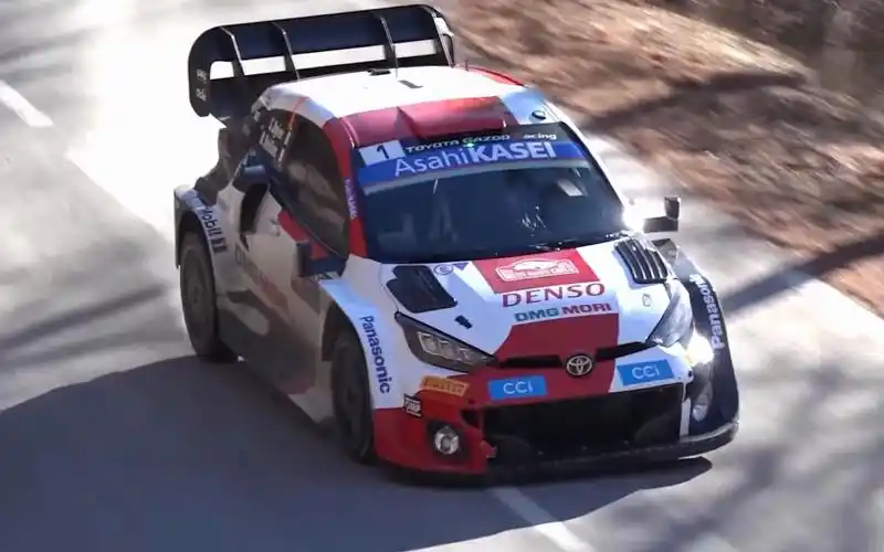 "油门焊死,刹车拆掉" 最具有观赏性的wrc拉力赛车比赛,男人看了都蠢蠢