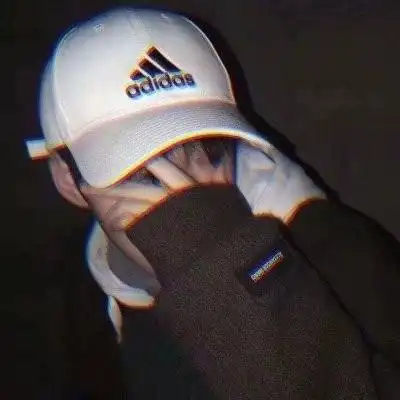 戴帽子的男生头像 帽子控小哥哥