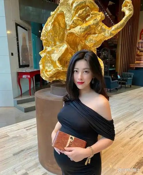 《玫瑰的故事》朱珠,39岁生活照曝光,网友赞这才是真正的女神!