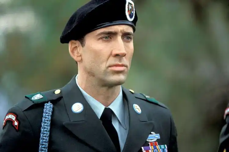 硬汉尼古拉斯凯奇被誉为好莱坞演技之王为何现在只拍烂片