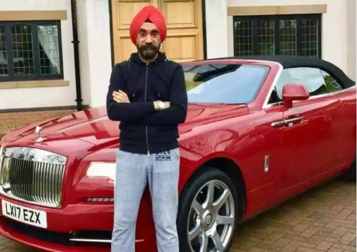 印度富豪跟人打赌:1条头巾配1辆劳斯莱斯,7天不重复,结果如何_鲁本