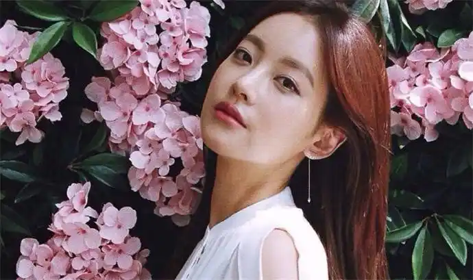 吴涟序整容前后对比图片 模样大不如前气质全无显平庸