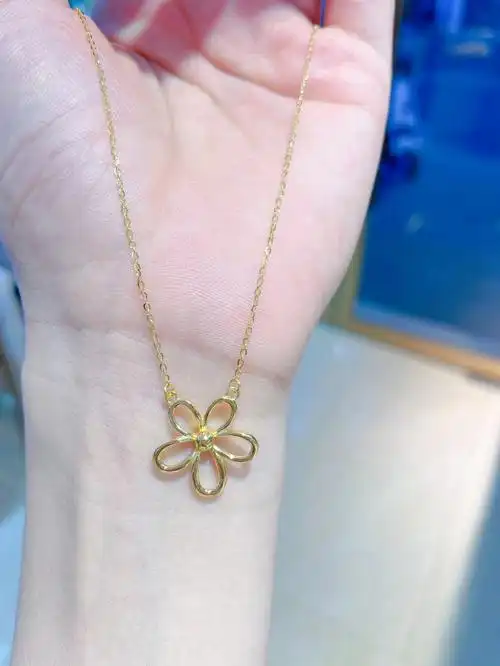 黄金按克卖足金太阳花套链