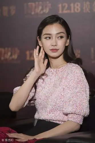 baby杨颖出席活动照片,长相是真的漂亮