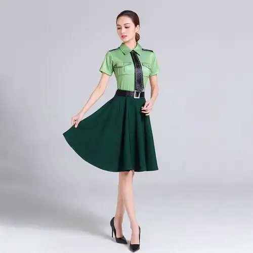 新款成人军装舞台表演服女舞蹈演出服女兵绿色军装套装大合唱服装