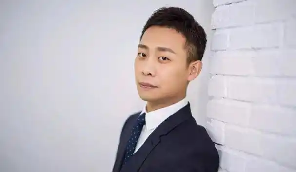 同样是叔圈男神把王阳于和伟张译放到一起差距就出来了