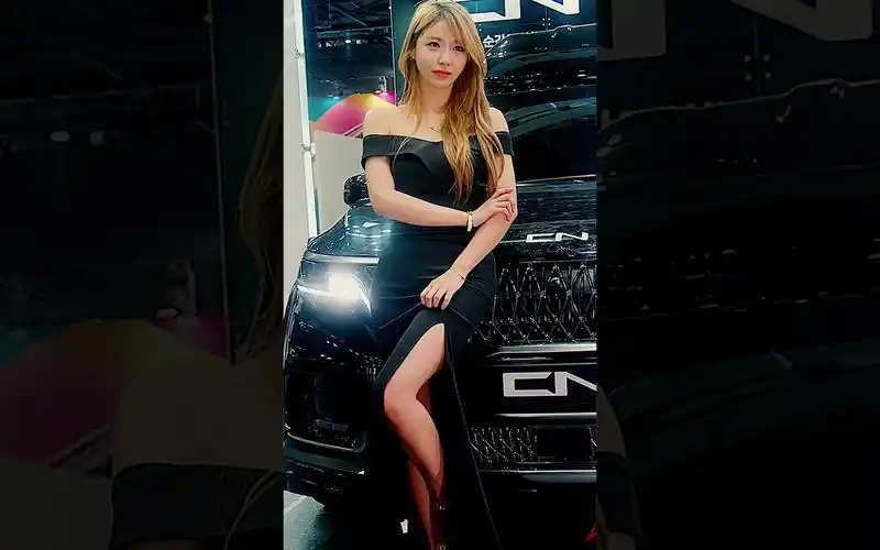 4k 模特 林智宇 可爱的脸 黑色连衣裙 首尔移动秀