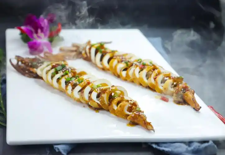 中餐摆盘技巧和基本知识(掌握这三点技巧让菜品颜值满分)