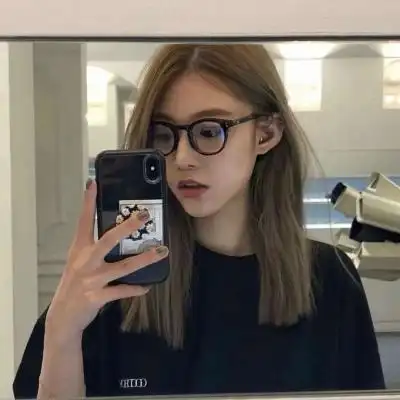 超拽个性女孩头像 高清女孩微信头像个性超拽酷酷图片_女生头像_美头