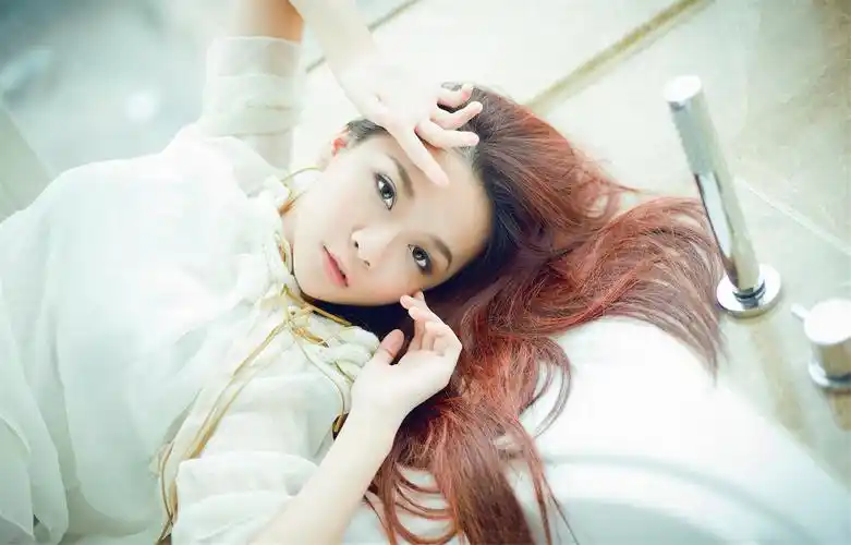 清纯美女唯美摄影写真电脑桌面壁纸图片