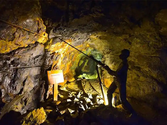 金矿深部4大开采方法