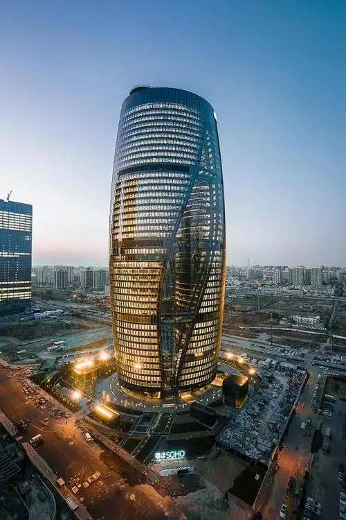 丽泽soho正是登场,内部仿佛外星基地,原来是她设计的,牛!