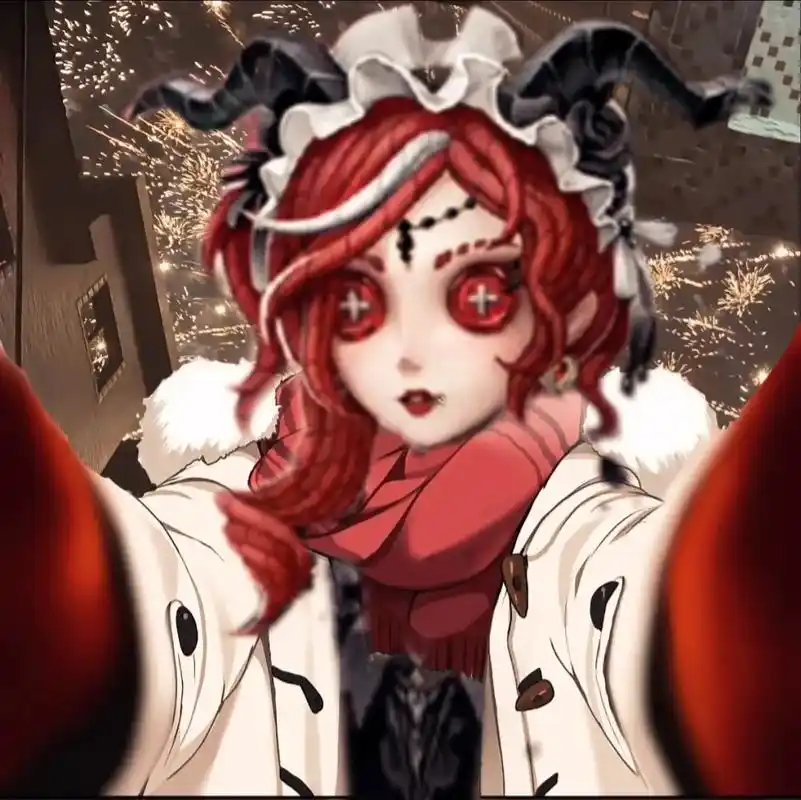 第五人格 #头像#隐士#心患#祭司 又下雪了,今年还会换红 - 抖音