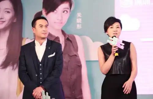 导演刘进,编剧陈彤,主演张嘉译,闫妮悉数到场,分享了该剧拍摄过程中不