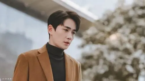 朱一龙|《亲爱的自己》,陈一鸣(图源@·雪顶顶· )