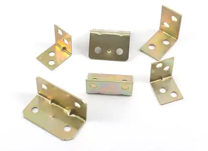 卡扣铁片门窗平面角码配件大号角铁直角三角固定链接件固定片