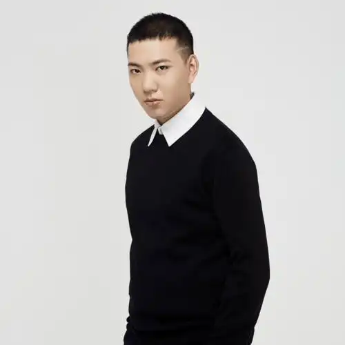 我走在长街中02听戏子唱京城游京海伦尤克里里吉他弹唱谱