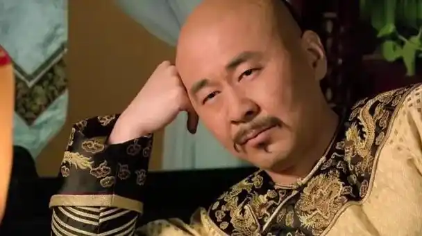 拍《甄嬛传》沐浴戏时,40岁陈建斌对28岁孙俪说:"你主动点.